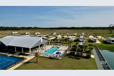 733 Vacation Circle, Foley, AL 36535 - Photo 4