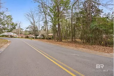 910 Sea Cliff Drive, Fairhope, AL 36532 - Photo 2