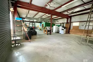 425 Douglas Ave, Brewton, AL 36426 - Photo 38