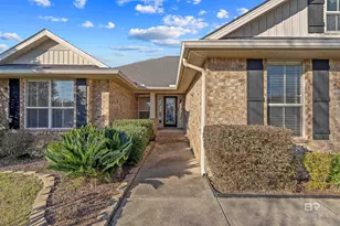 200 Farringdon Blvd, Fairhope, AL 36532 - Photo 2