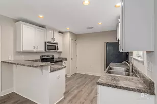 200 Farringdon Blvd, Fairhope, AL 36532 - Photo 10