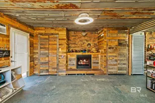 13545 Lyons Ave, Bayou La Batre, AL 36509 - Photo 32