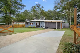 2004 W Beau Terra Dr, Mobile, AL 36618 - Photo 2