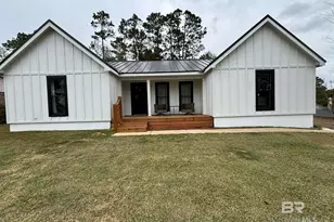 351 Fairwood Blvd, Fairhope, AL 36532 - Photo 1