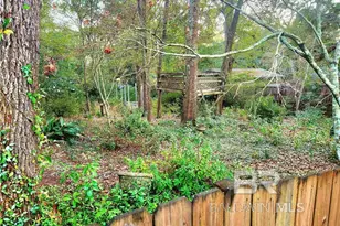 205 Cain Ln, Fairhope, AL 36532 - Photo 2