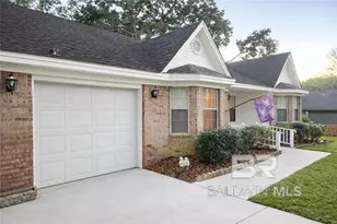 205 Cain Ln, Fairhope, AL 36532 - Photo 4