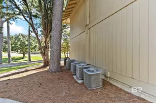 2061 N Seacliff Dr, Daphne, AL 36526 - Photo 28