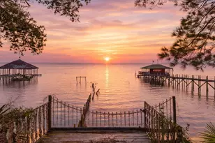 705 Captain O'Neal Dr, Daphne, AL 36526 - Photo 2