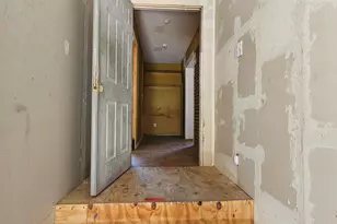 151 Bullard St, Atmore, AL 36502 - Photo 32