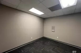 810 E Craig St, Atmore, AL 36502 - Photo 14