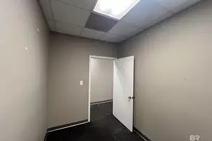 810 E Craig St, Atmore, AL 36502 - Photo 16