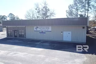 810 E Craig St, Atmore, AL 36502 - Photo 2