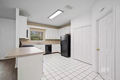 1263 E Smithfield Road, Mobile, AL 36695 - Photo 8