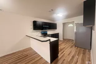 109 & 111 N Beech St, Foley, AL 36535 - Photo 4