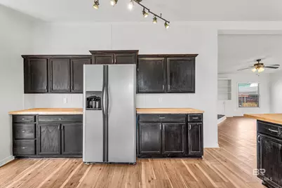 102 S Wren Lane, Robertsdale, AL 36567 - Photo 8