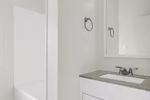 102 S Wren Ln, Robertsdale, AL 36567 - Photo 24