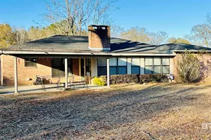 118 Woodmere Dr, Brewton, AL 36426 - Photo 2