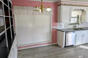 118 Woodmere Dr, Brewton, AL 36426 - Photo 8