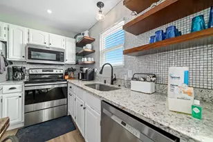 1159 W Beach Blvd, Gulf Shores, AL 36542 - Photo 12