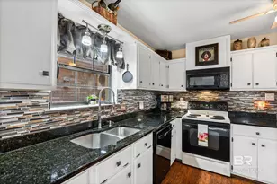 513 3rd St, Fairhope, AL 36532 - Photo 10