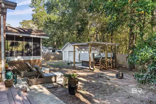 513 3rd St, Fairhope, AL 36532 - Photo 6