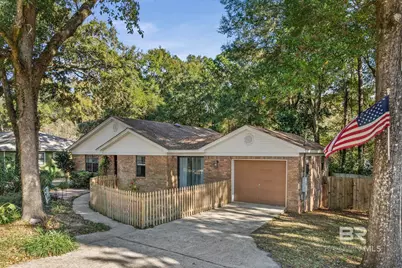 513 3rd Street, Fairhope, AL 36532 - Photo 1