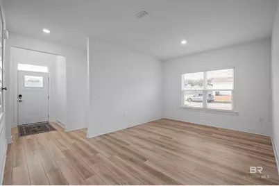 548 Golden Leaf Avenue, Fairhope, AL 36532 - Photo 6