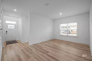 548 Golden Leaf Ave, Fairhope, AL 36532 - Photo 6