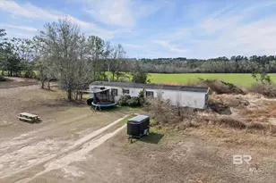 27705 Oakberry Ct, Robertsdale, AL 36767 - Photo 2