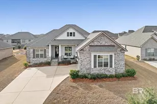 256 Garrison Blvd, Fairhope, AL 36532 - Photo 2
