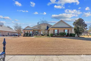 202 Belmont Ave, Fairhope, AL 36532 - Photo 2