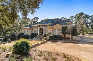 131 Augusta Ct, Fairhope, AL 36532 - Photo 2