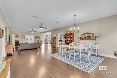 323 Wakefield Avenue, Fairhope, AL 36532 - Photo 4