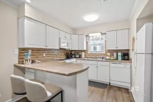 105 E 4th St, Gulf Shores, AL 36542 - Photo 10