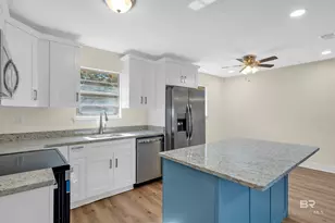 1320 Oak St, Daphne, AL 36526 - Photo 12