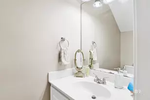 400 E 24th Ave, Gulf Shores, AL 36542 - Photo 8