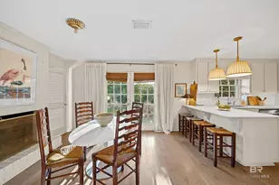 451 Ivy Cir, Fairhope, AL 36532 - Photo 6