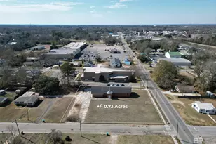 702 E Church St, Atmore, AL 36502 - Photo 2