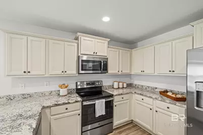 609 E Fisher Street, Pensacola, FL 32503 - Photo 8