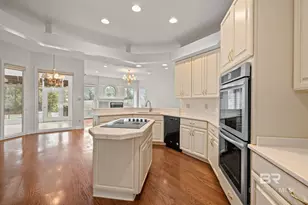 305 Clubhouse Dr, Fairhope, AL 36532 - Photo 22