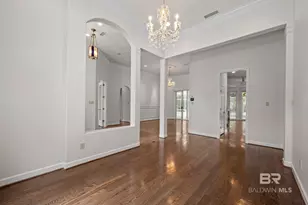 305 Clubhouse Dr, Fairhope, AL 36532 - Photo 6