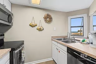 723 W Beach Blvd, Gulf Shores, AL 36542 - Photo 12