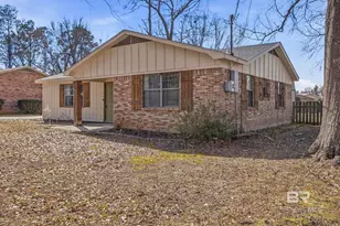 104 Thorndale Pl, Atmore, AL 36502 - Photo 8