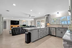 9488 Bay Vw Dr, Lillian, AL 36549 - Photo 14