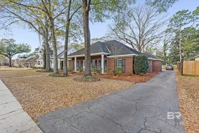 1112 Savannah Drive, Mobile, AL 36609 - Photo 2