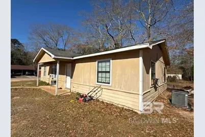 301 E Hickory Street, Bay Minette, AL 36507 - Photo 2
