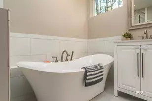 908 Lafitte Pl, Dauphin Island, AL 36528 - Photo 16