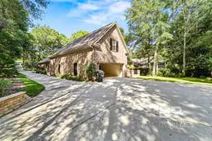 105 Woodcove Dr, Fairhope, AL 36532 - Photo 4