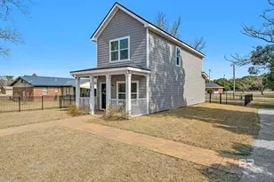 104 NE 3rd St, Summerdale, AL 36580 - Photo 6