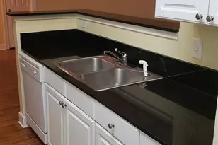 450 Park Ave, Foley, AL 36535 - Photo 8